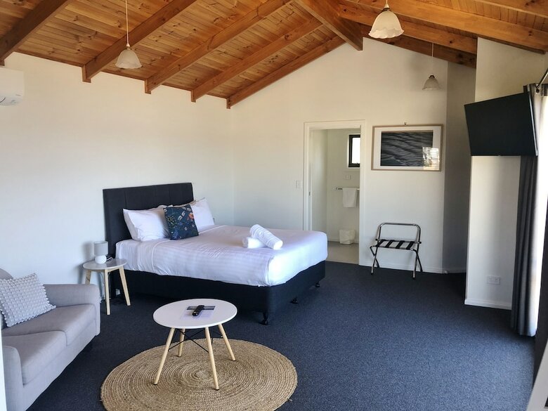 Hotel Eastcoast Central Watersedge Resort