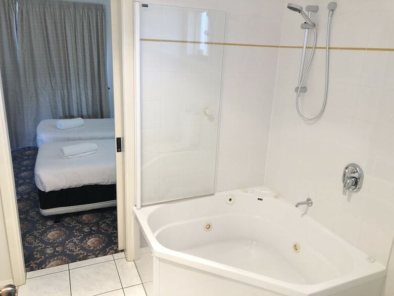 Hotel Eastcoast Central Watersedge Resort