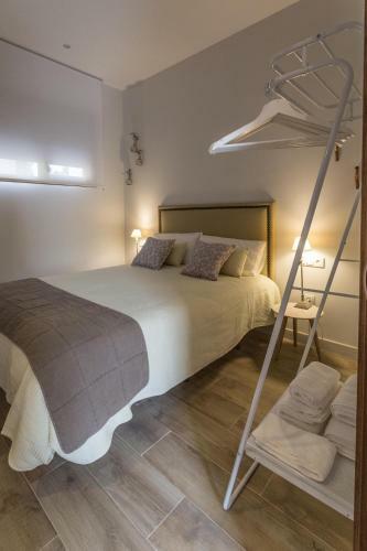 Tria Nomina Apartamentos Tur�sticos
