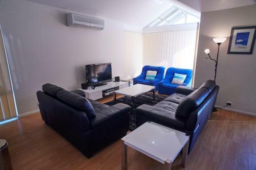 Villa Golf And Beach Retreat