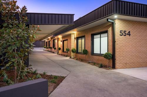 A Grade Above The Rest - Luxurious Central Apartment