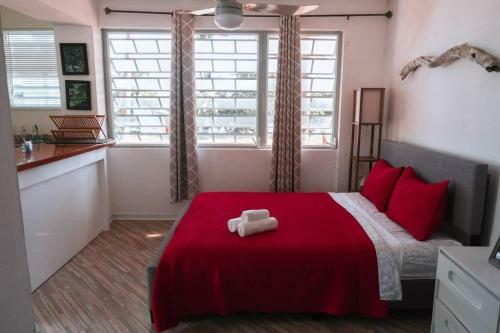 Apartamento Bilimbi Beachfront Farmstay W Pool
