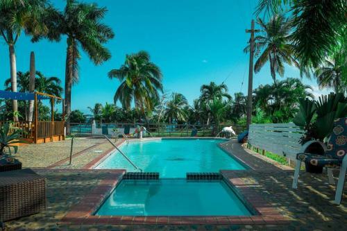 Apartamento Bilimbi Beachfront Farmstay W Pool
