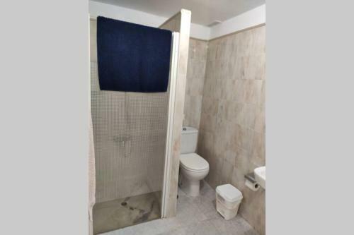 1 Bedroom Bungalow Next Yumbo Center. Free Parking