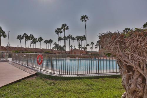 Apartamento Bungalow Santa Fe En Centro de Playa Del Ingl�s