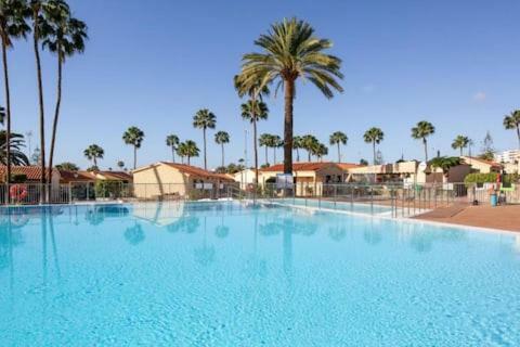 Apartamento Bungalow Santa Fe En Centro de Playa Del Ingl�s