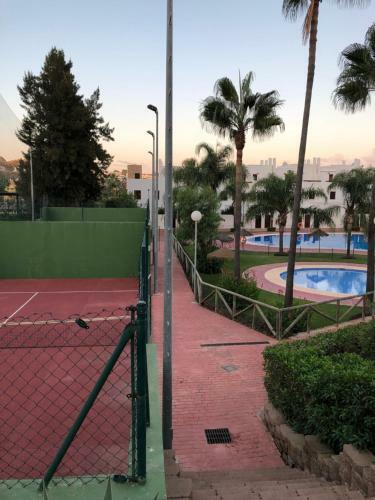 Modern 2 Bedroom Duplex- Golf, Mountains,sea, Pool