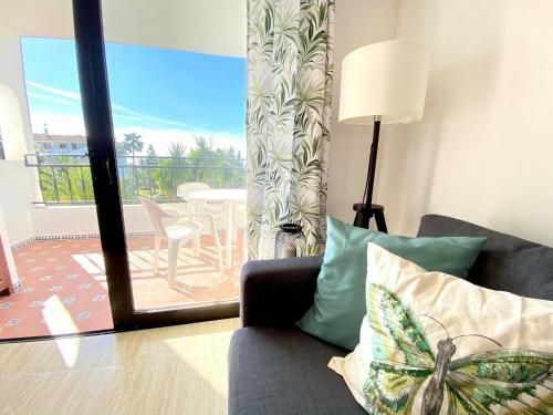 Cozy Apartment - Sea Views - Near To Beach