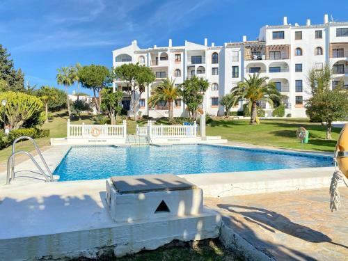 Cozy Apartment - Sea Views - Near To Beach