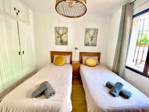 Cozy Apartment - Sea Views - Near To Beach