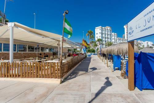 Cozy Apartment - Sea Views - Near To Beach