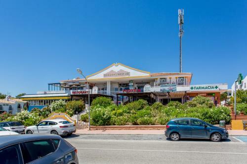 Cozy Apartment - Sea Views - Near To Beach