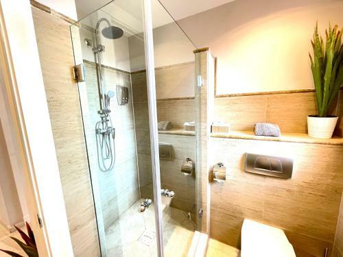 New Luxurious Apartment With Sea And Sunrise View