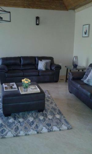 Mandeville Cheerful And Luxury Home