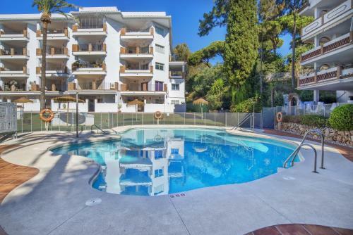 Penthouse In Calahonda Park