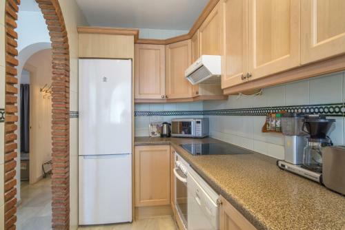 Penthouse In Calahonda Park