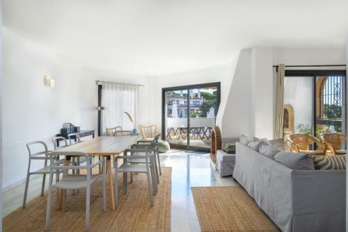 Penthouse In Calahonda Park