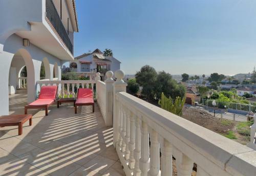 Nice And Spacius Villa Near Fuengi