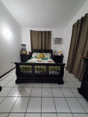 Avocado Beach Apartment