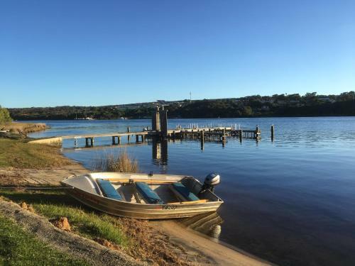 Hostal Character 1940s Property