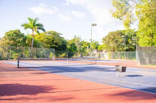 Apartamento Oceanfront Condo W/ Beach Access, Pool, & Gym (2f)