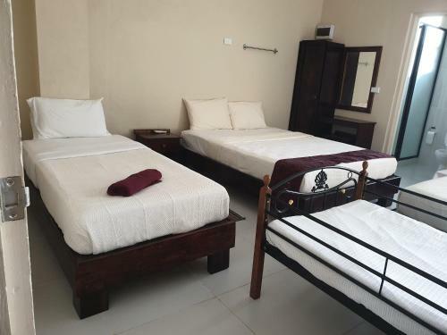 Hotel Bay View Barbers Lodge