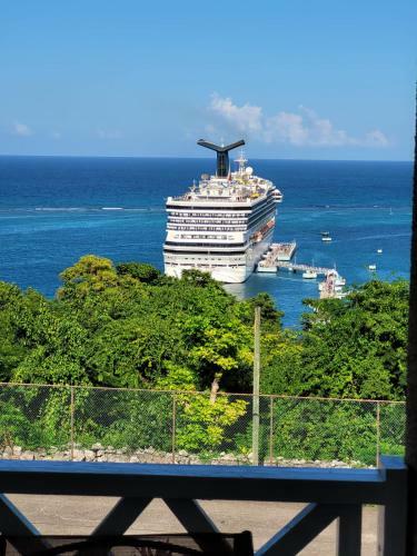 Apartamento Cruise Ship View, Sky Castles, Columbus Heights