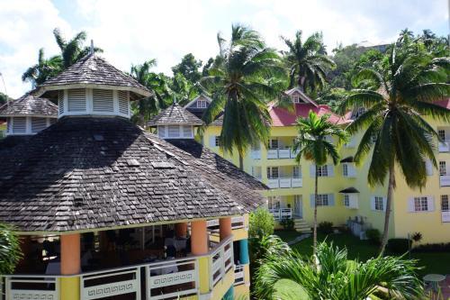 Apartamento River Side Apt 9 @ Mystic Ridge.