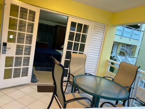 Apartamento Mystic Ridge Condos