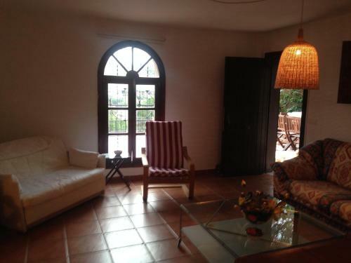 Apartamento En Villa Con Piscina