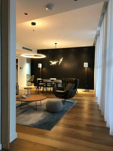 Promenade Penthouse Apartment