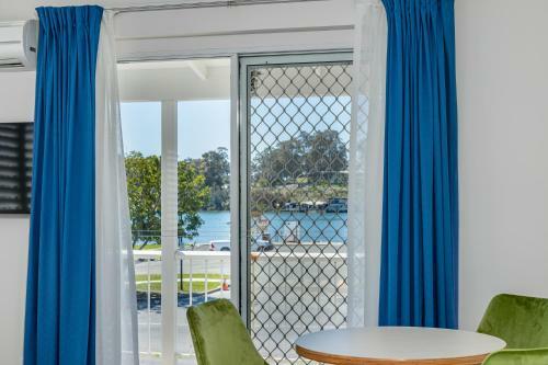 Hotel Batemans Bay Lodge