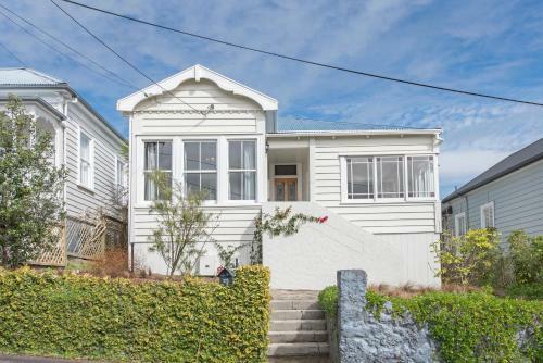 Large Spacious Family Home,close Devonport&beaches