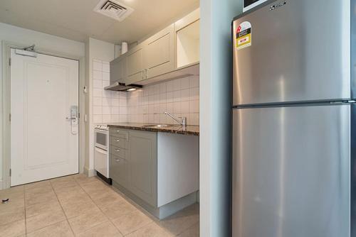 Qv Sunny Apartment With Air-conditioning - 553