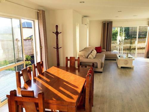 Villa A Comfortable 5-bedrooms House
