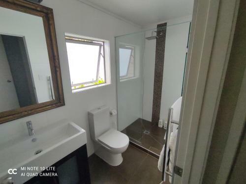 Hostal Castor Bay Homestay