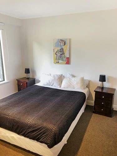 Oasis On Queen St, Quiet And Refreshing Apartment