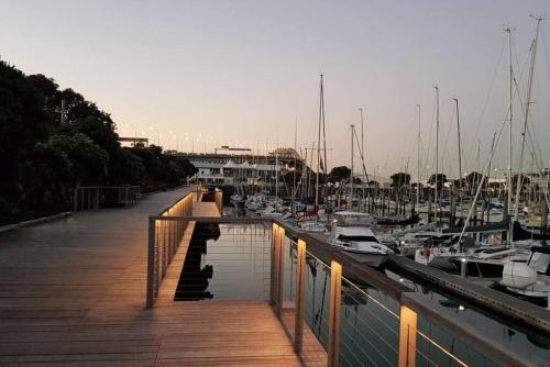 Apartamento Viaduct Marina Executive - Free Parking & Pool