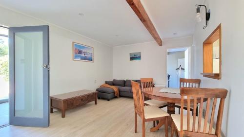 Apartamento Lovely 2 - Bedroom Unit With Free Parking