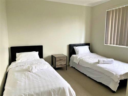 Award Winner House 4 Beds 2 Baths Airconditioned In Gladstone