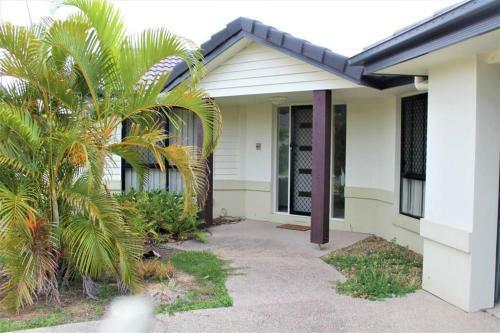 Award Winner House 4 Beds 2 Baths Airconditioned In Gladstone