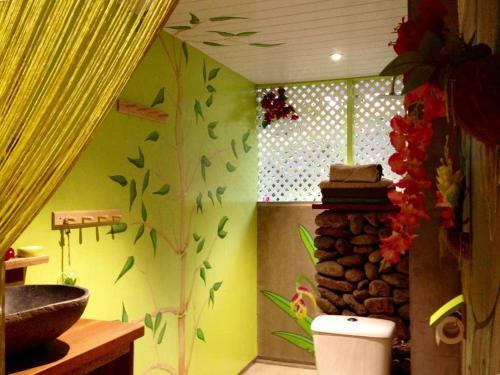Fare Haurevaiti Moorea