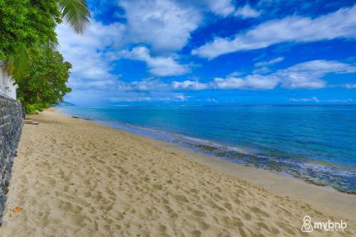 The Beach House In Punaauia
