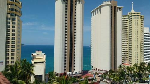 Apartamento Torres Gemelas Azul 303