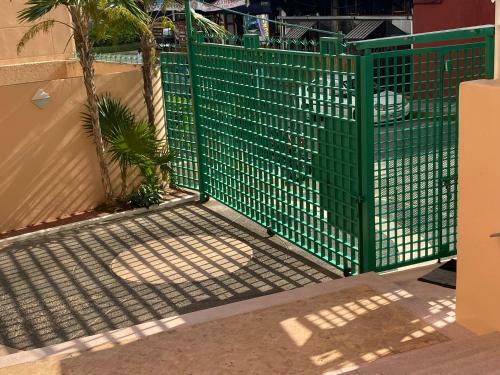 Beachfront Apartment In Acapulco, Ideal For Vacation Or Remote Working
