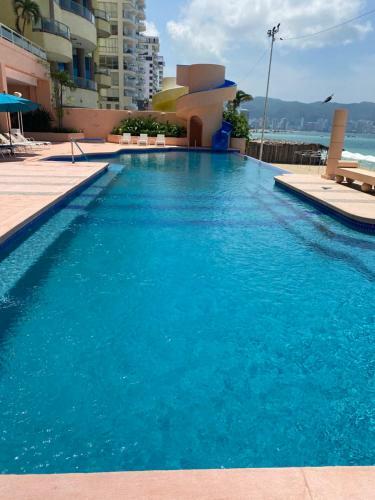 Beachfront Apartment In Acapulco, Ideal For Vacation Or Remote Working