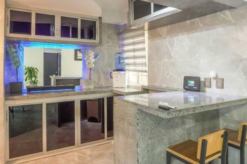 Best Location Apartment In Acapulco Diamante
