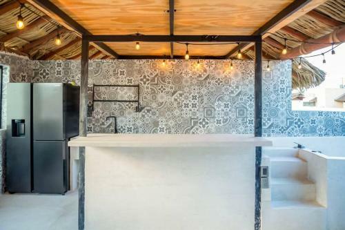 Best Location Apartment In Acapulco Diamante