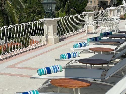 Villa Jade Luxury Full Service Staff Villa