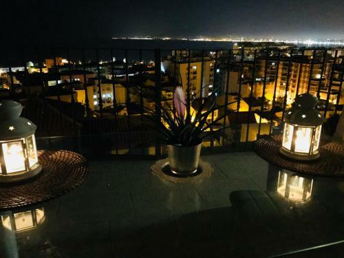 Rooms In Seafront Villa